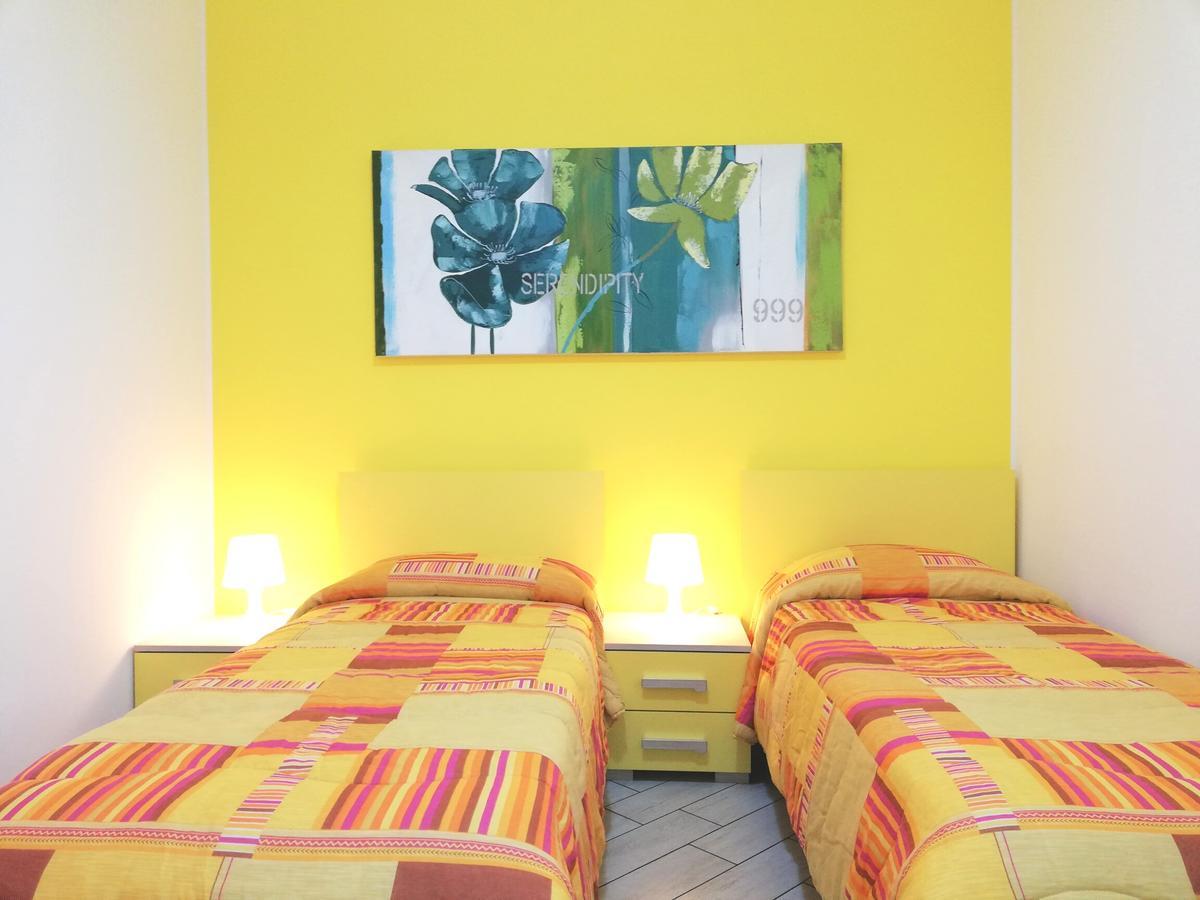 Capo D'Orlando Apartments Kültér fotó