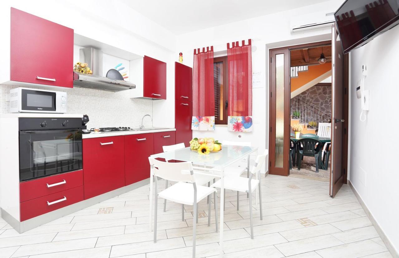 Capo D'Orlando Apartments Kültér fotó